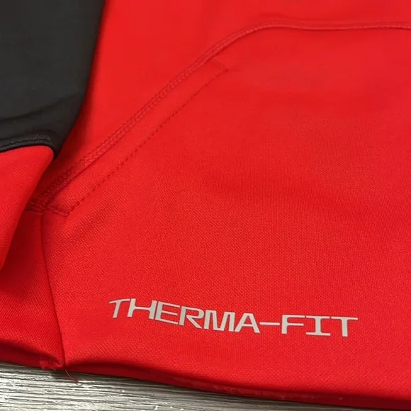 NWT! Nike Red and Black Therma-FIT Hoodie. Size 5. - Picture 4 of 10